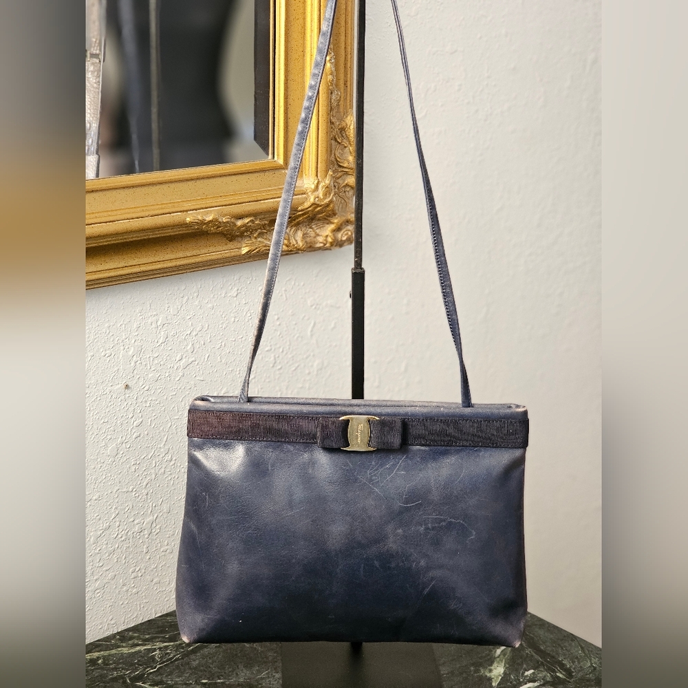Salvatore Ferragamo Elegant Navy Leather Bag
